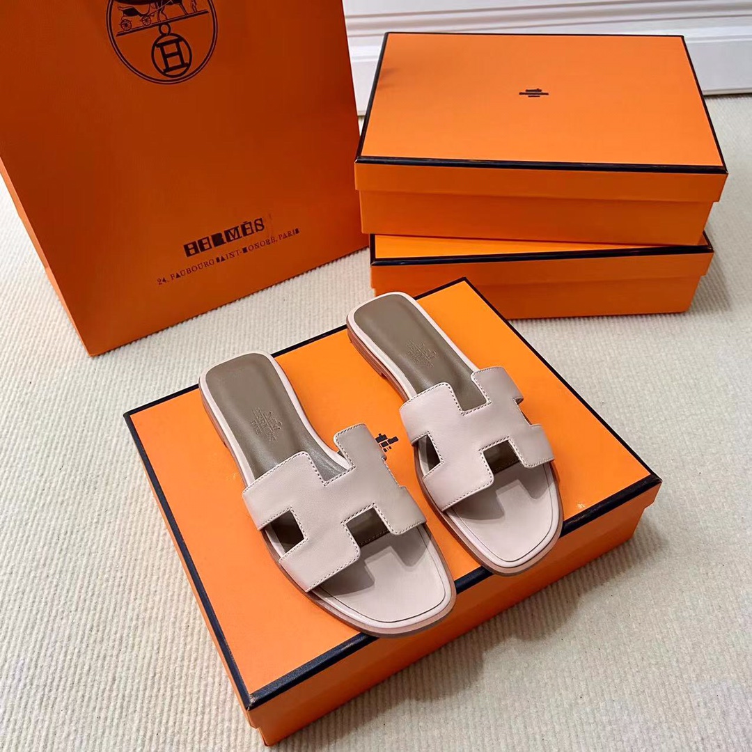 에르메스 올수공 오란 슬리퍼 샌들 스위프트 125